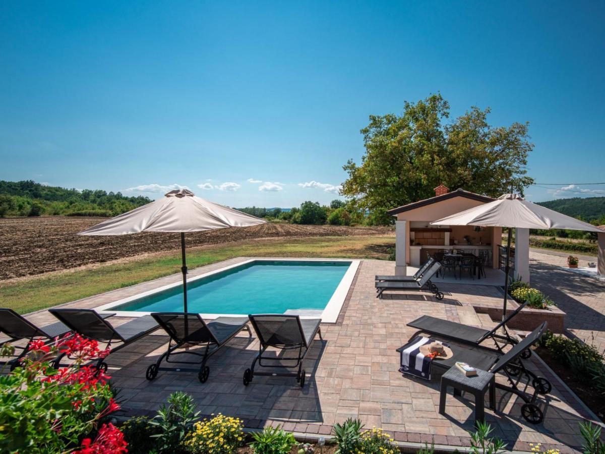 Holiday Home Rika By Interhome Kršan Exteriér fotografie